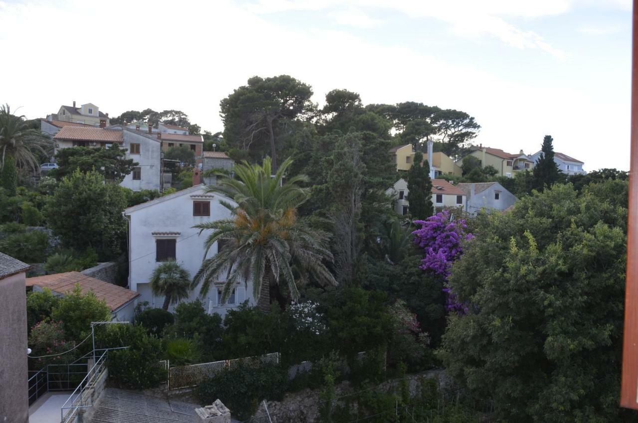 Buga Apartment In Center Of Mali Losinj Bagian luar foto