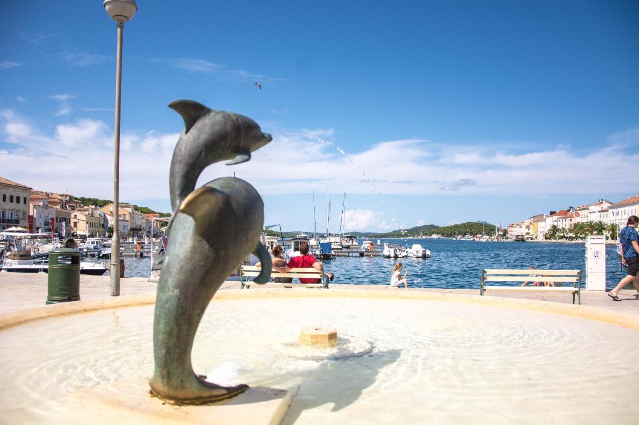 Buga Apartment In Center Of Mali Losinj Bagian luar foto